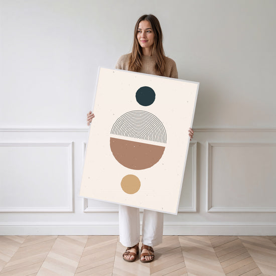 Poster géométrique scandinave - Formes pastel et douceur nordique — Vierge - poster-femme-debout
