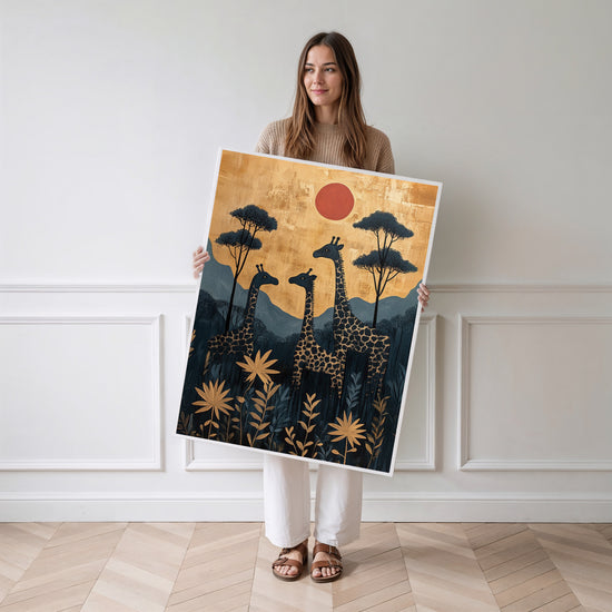 Poster Girafes - Silhouettes dorées sous le soleil couchant d'Afrique — Vierge - poster-femme-debout