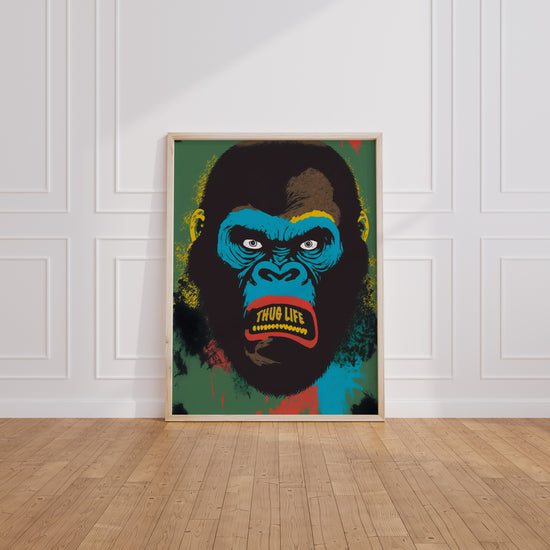 Poster Gorille street art - Regard urbain et dents en or — Vierge - living-room