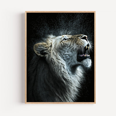 Poster Weißer Löwe – Die stille Kraft eines königlichen Brüllens