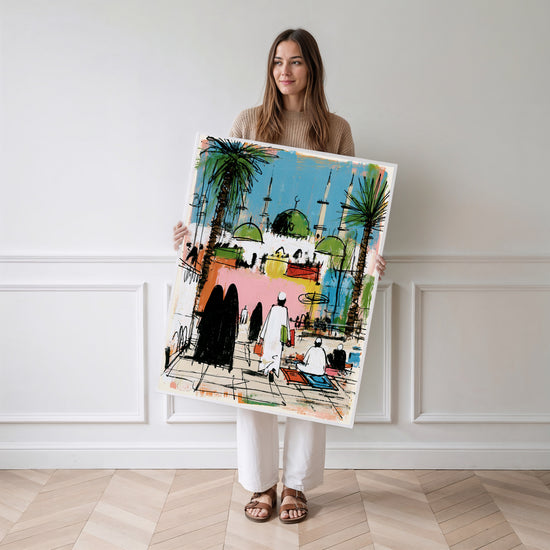 Poster Mosquée sacrée - Ferveur moderne et lumière spirituelle — Vierge - poster-femme-debout