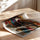Poster Motocross en plein vol - Street art explosif pour chambre d'ado — Vierge - poster-enroullé — passe-partout blanc