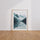 Poster Pêcheurs thaïlandais - Sérénité bleue sur un lac paisible — Vierge - living-room — passe-partout blanc