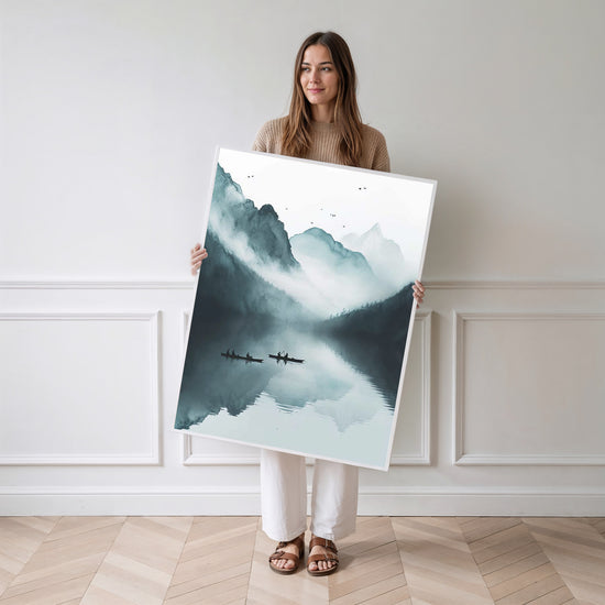 Poster Pêcheurs thaïlandais - Sérénité bleue sur un lac paisible — Vierge - poster-femme-debout
