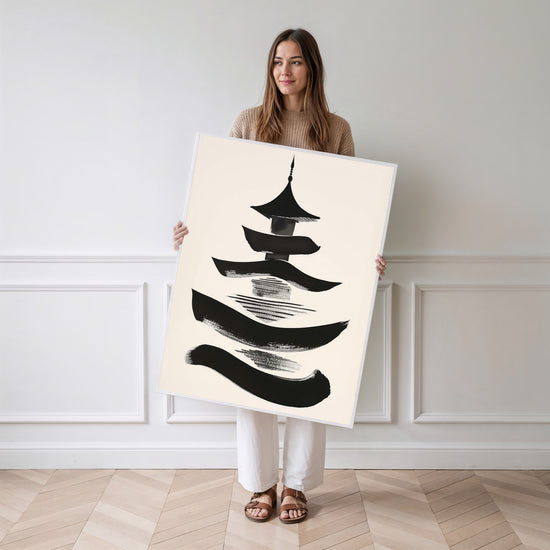 Poster Pagode japonaise - Silhouette à l'encre au souffle zen — Vierge - poster-femme-debout