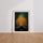 Poster Paon royal - L'éclat d'un plumage aux mille reflets — Vierge - living-room — passe-partout blanc