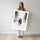 Poster Parapluie rouge - Tendresse d'un couple sous la neige — Vierge - poster-femme-debout — passe-partout blanc