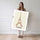 Poster Paris Tour Eiffel - Brunch gourmand aux douceurs sucrées — Vierge - poster-femme-debout — passe-partout blanc