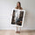 Poster Paris & Tour Eiffel - Une rue parisienne au charme haussmannien — Vierge - poster-femme-debout — passe-partout blanc