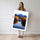 Poster Paysage d’automne - Rivière dorée sous les montagnes — Vierge - poster-femme-debout — passe-partout blanc