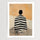 Poster personnalisé famille silhouette masculine rayures noir blanc ocre art contemporain décoration murale — passe-partout blanc