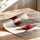 Poster Phare rouge - Un vent de large sur vos murs — Vierge - poster-enroullé — passe-partout blanc