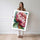 Poster Pivoine - Éclat floral aux couleurs de printemps — Vierge - poster-femme-debout — passe-partout blanc