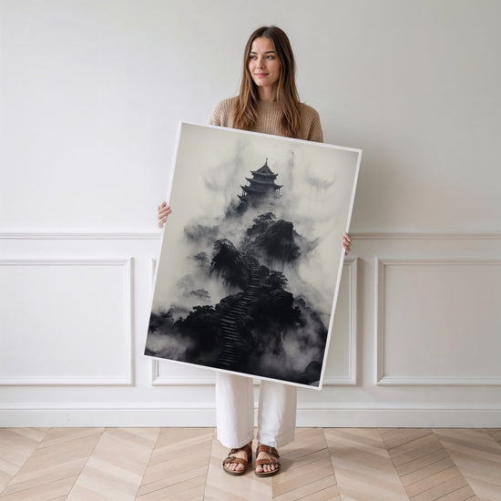 Poster Temple asiatique - Brumes zen à l'encre de Chine — Vierge - poster-femme-debout