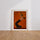 Poster Trompettiste jazz - L'énergie brûlante d'un solo sur fond orange — Vierge - living-room — passe-partout blanc