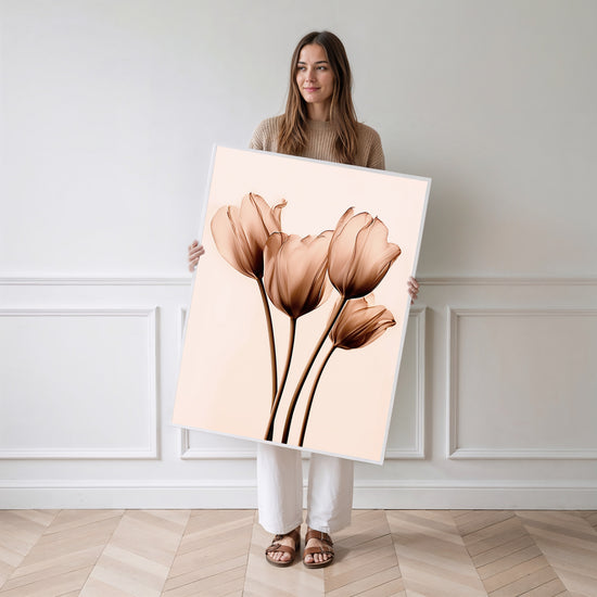 Poster Tulipes modernes - Douceur romantique en fleurs — Vierge - poster-femme-debout