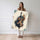 Poster Violon - Douceur d'une mélodie suspendue au salon — Vierge - poster-femme-debout