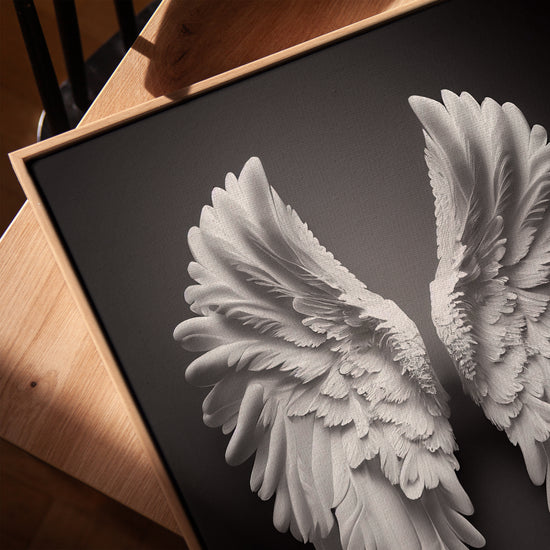 Ailes d’ange blanches tableau noir et blanc pour salon minimaliste