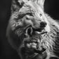portrait en noir et blanc touchant d'une louve et de son louveteau, évoquant protection et tendresse. Les détails de leur pelage sont finement rendus, capturant la lumière et les ombres pour souligner leurs traits.