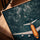 Tableau avion au-dessus des nuages pour bureau scandinave