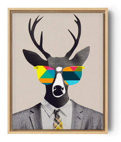 Grafisch portret van een hert in een grijs pak met gele stropdas. Vintage pop-art collage. Surrealistisch. Neo-dada. Het draagt geometrische brillen in felle kleuren. De beige achtergrond laat het contrast uitkomen tussen de gestippelde stijl van de kop en het realisme van het pak.