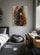 Tableau chambre ado motocross street art coloré orange bleu rouge dans décor moderne