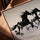 Pferdebild schwarze Pferde im Galopp, China-Tusche, asiatischer Stil, Deko fürs moderne Wohnzimmer