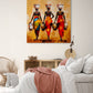 Dans une chambre adulte à l'ambiance paisible, le tableau "Trois Femmes Africaines" crée une atmosphère harmonieuse avec ses couleurs chaudes et ses textures naturelles.