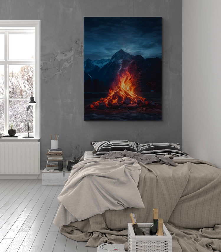 Dans une chambre pour adulte un tableau xxl de paysage de feu de bois