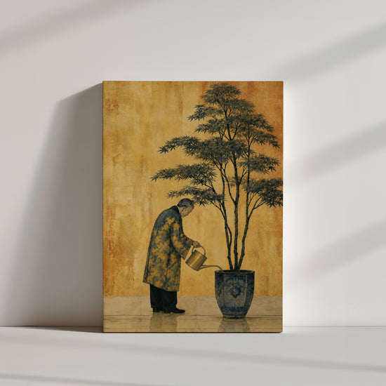 Tableau japonais jardinier arrosant érable fond doré dans ambiance minimaliste épurée mur blanc