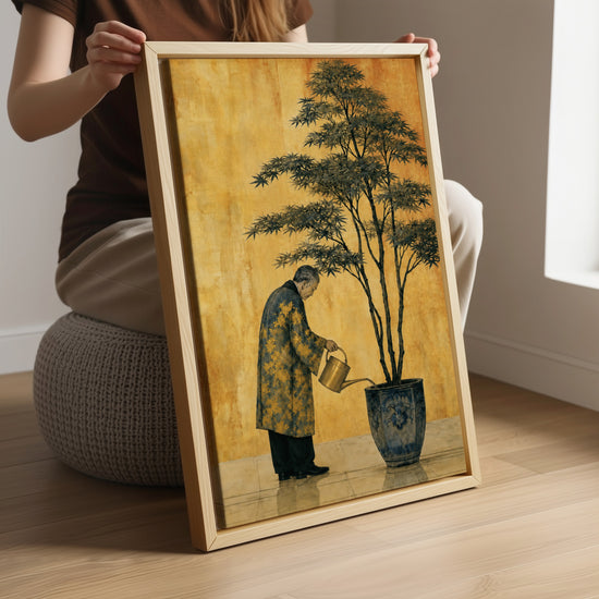 Tableau japonais jardinier arrosant érable fond doré pour décoration murale salon zen style asiatique