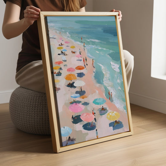 Tableau mer plage parasols colorés style impressionniste décoration salon moderne bois chaleureux