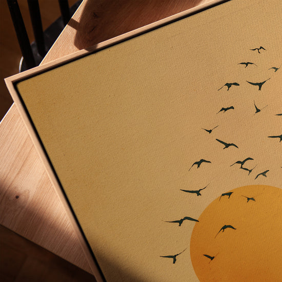 Tableau nature oiseaux crépusculaire tons ocre dorés ambiance zen salon moderne cadre chêne