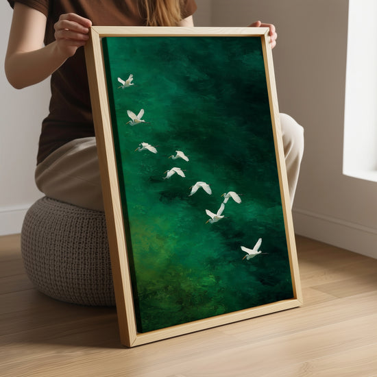 Tableau oiseaux blancs en vol sur fond émeraude, décoration murale salon zen et poétique