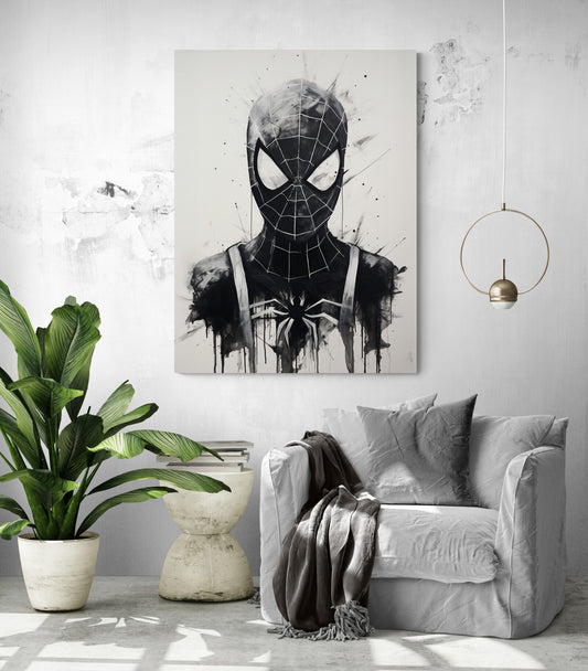 Dans un coin salon épuré, le tableau noir et blanc de Spider-Man ajoute un contraste dramatique et une inspiration héroïque.