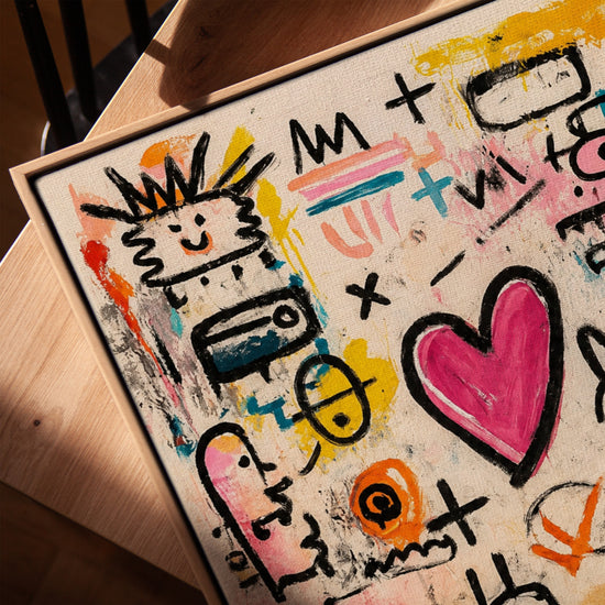 Tableau street art coloré avec cœur rose et graffitis style urbain pour décoration salon moderne