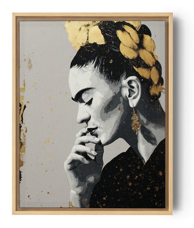 Leinwand-Wandbild Porträt Frida Kahlo im modernen Stil in Schwarz, Weiß und Gold mit Zopf und Blumenkrone