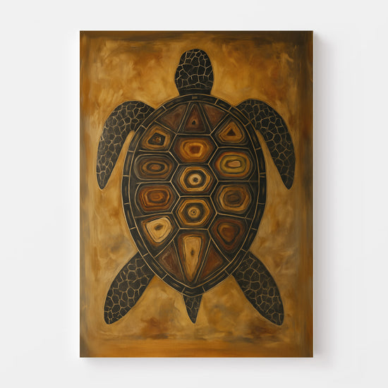 Close-up of tribal turtle canvas, showcasing the shell rich in brown and orange hues. Presented on a neutral background, it highlights the ethnic and artistic style of the piece.