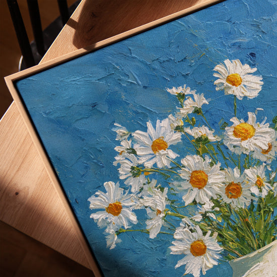 Marguerites en vase tableau impasto pour salon minimaliste