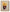 Inspiriert von Basquiat, Dekorationsbild, das das Gesicht eines Afroamerikaners mit Haaren aus Pommes frites zeigt. Minimalistisch und farbenfroh, mit kräftigen und tiefen Farben. Die Hauptfarben sind Gelb, Rot, Schwarz und Beige.