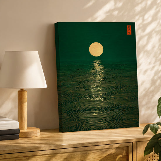 Tableau zen lune dorée sur mer émeraude dans salon moderne avec buffet chêne et lampe décorative