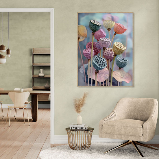 Tableau décoratif de capsules de lotus aux tons pastel dans un salon moderne et chaleureux