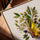 Bouteille d’huile d’olive et olives tableau pour cuisine minimaliste