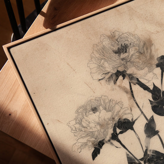 Pivoines chinoises encre tableau pour salon toile cadre chêne doré