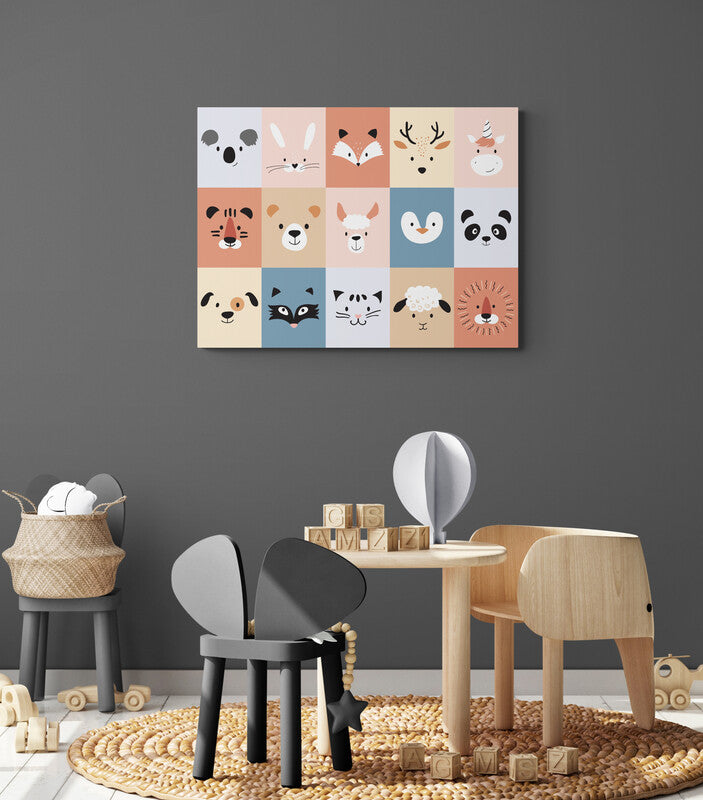  Tableau decoration animaux chambre bebe : Une grille de 15 animaux colorés, tous différents