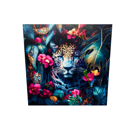 tableau léopard mythique grande jungle colorée. Juxtaposition, fleurs tropicales, style photo géographique national photoréaliste, 